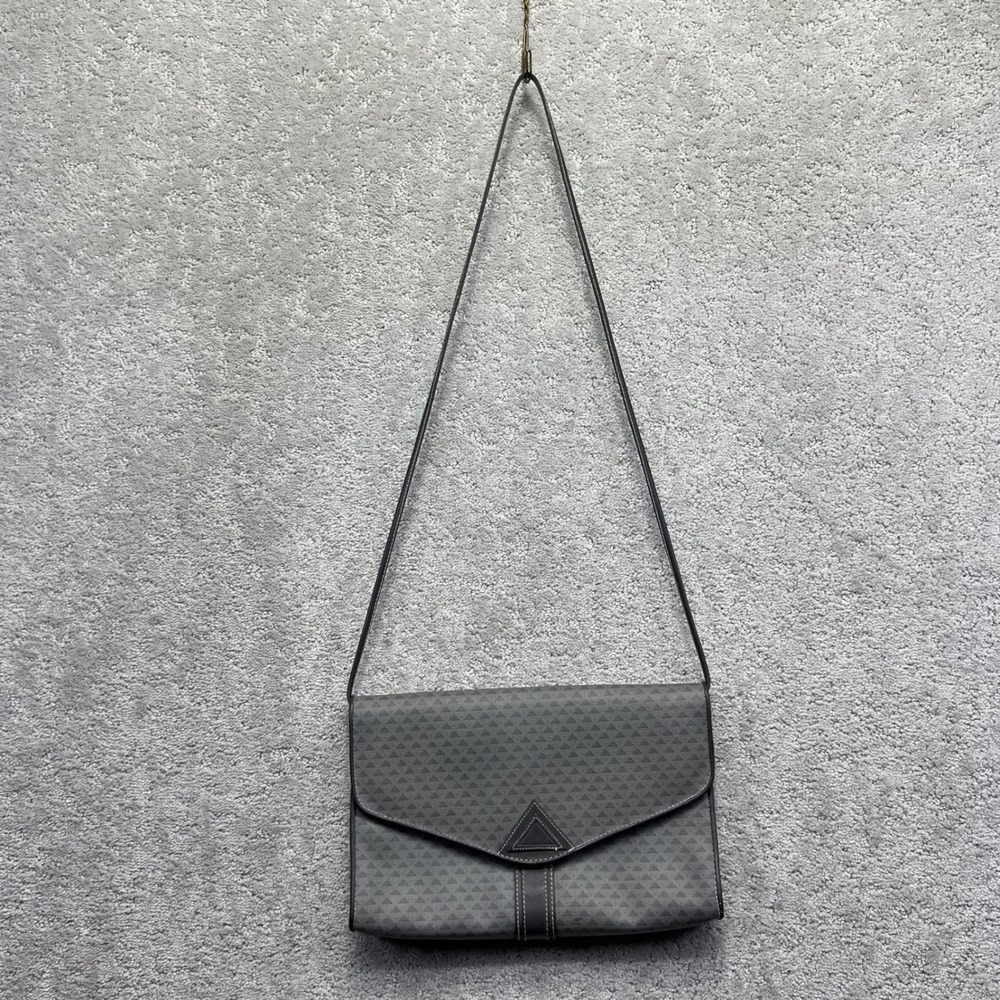 VTG‎ 80s Liz Claiborne Crossbody Bag Grey Geometric Triangle Print Leather Trim